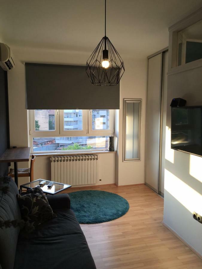 Apartman E5 Zagreb Buitenkant foto